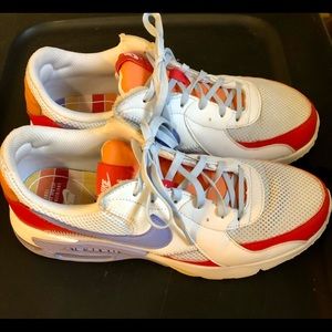 Women Nike Air Max - Excellent Shape!  Sz 10